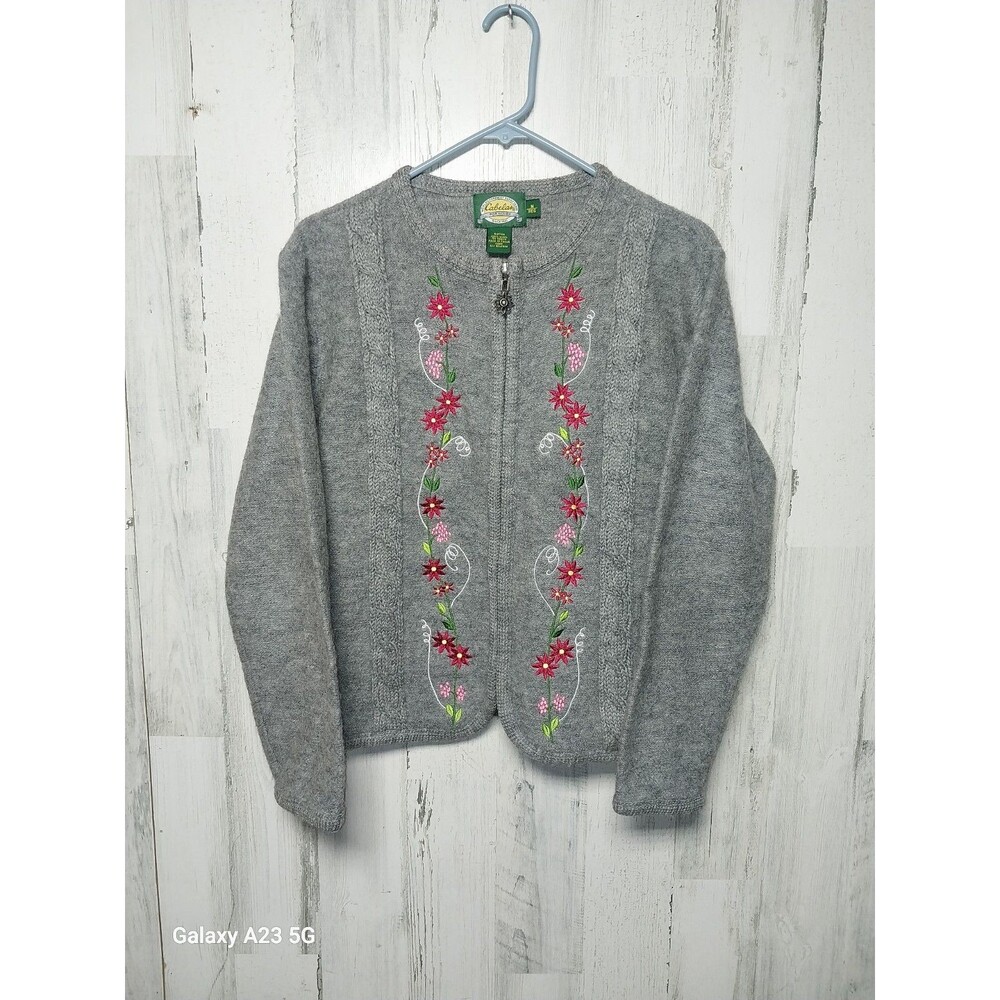 Cabela's Gray 100% Wool Floral Embroidered Full Zip Cable Knit Sweater